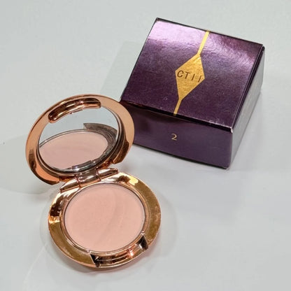 Charlotte Tilbury Cosmetics Flawless Liquid Highlighter Moisturises Skin Luxury Palette Satin-matte Shimmer Metallic Finishes