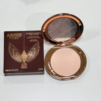 Charlotte Tilbury Cosmetics Flawless Liquid Highlighter Moisturises Skin Luxury Palette Satin-matte Shimmer Metallic Finishes
