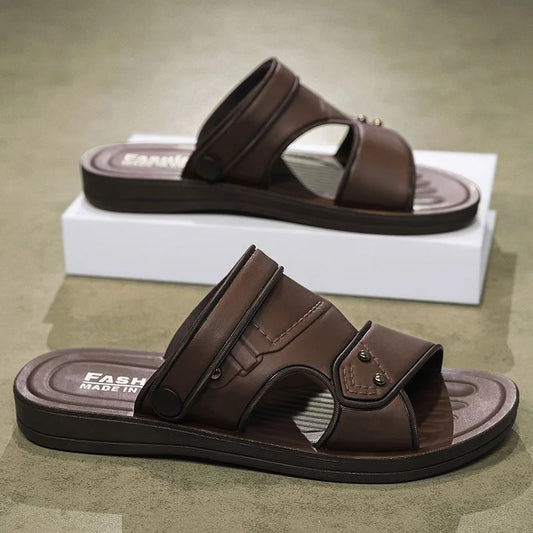 Summer Men's Sandals Leisure Beach Shoes Male Holiday Slippers Outdoor Retro Comfortable Casual Sandals leather Men Slippers