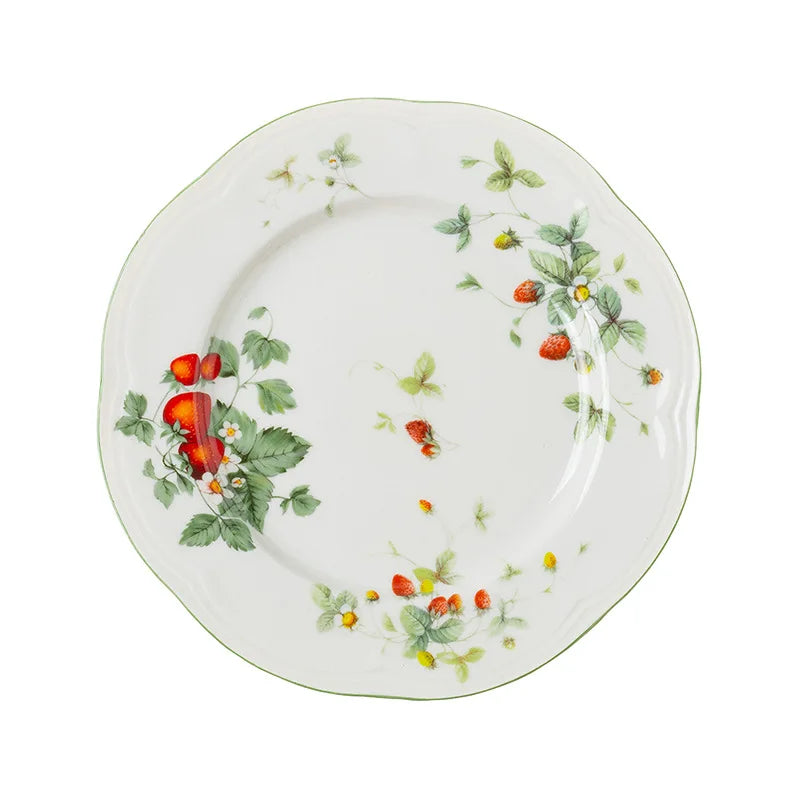 Retro Strawberry Dinner Plate and Bowl Set Decorative Ceramic Salad Dessert Plate Curry Pasta Dish Crockery Dinnerware Set